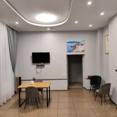 Mini-Hotel Ocean Kyiv Exterior photo